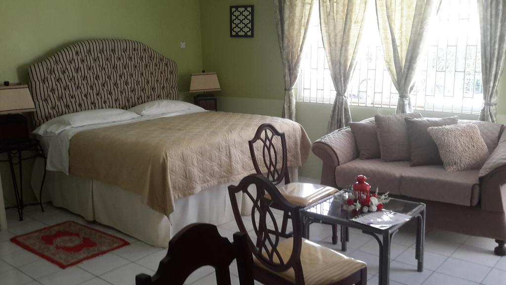Lorenton Hideaway Lucea Εξωτερικό φωτογραφία